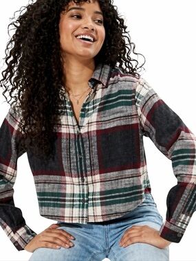 American Eagle ($55) Ahh-Mazingly Plaid Cropped Flannel - PTP 27